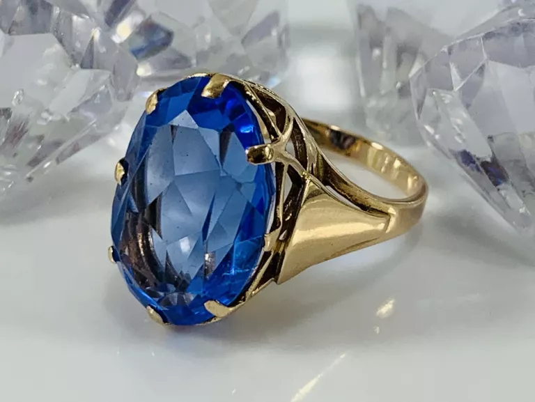 piekny-zloty-pierscionek-z-szafirem-854g-585-r16-material-zloto