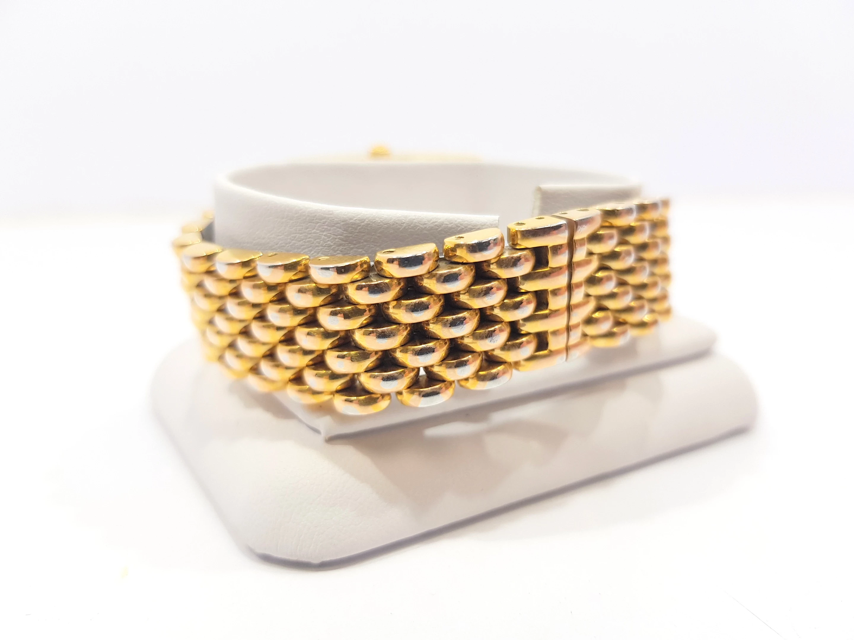 zegarek-damski-maurice-lacroix-fsa2064-zniszczony-typ-nareczny