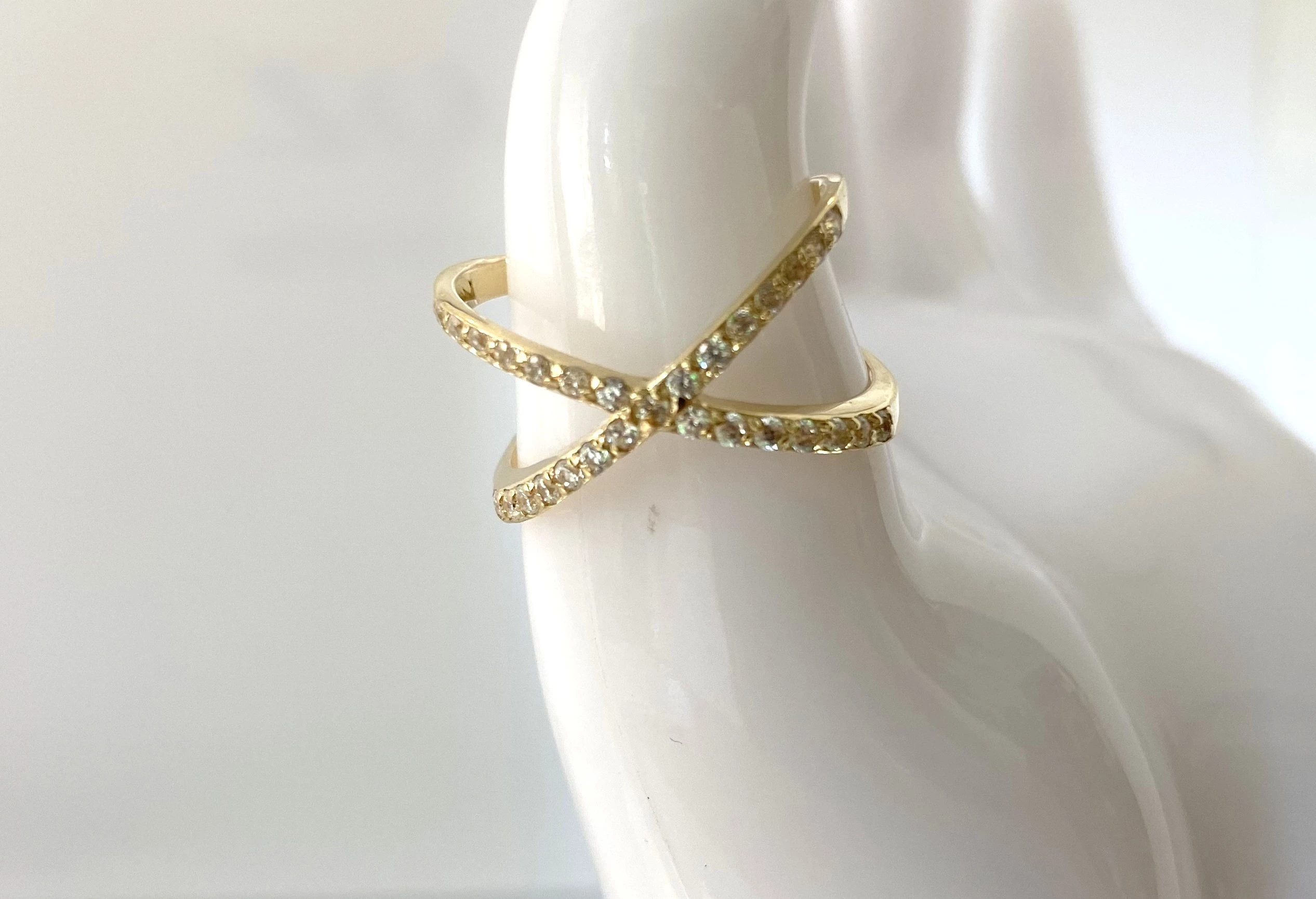 zloty-pierscionek-nieskonczonosc-z-cyrkoniami-r18-pilsudskiego-13a-sj-ostroleka