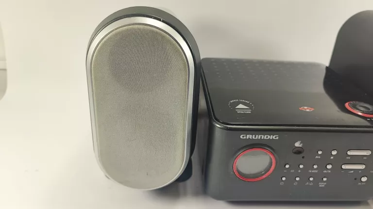 MINIWIEŻA GRUNDIG VARIXX UMS 4810 SPCD GŁOŚNIKI