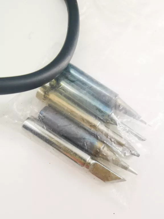 stacja-lutownicza-zhaoxin-936d-60w-stan-uzywany