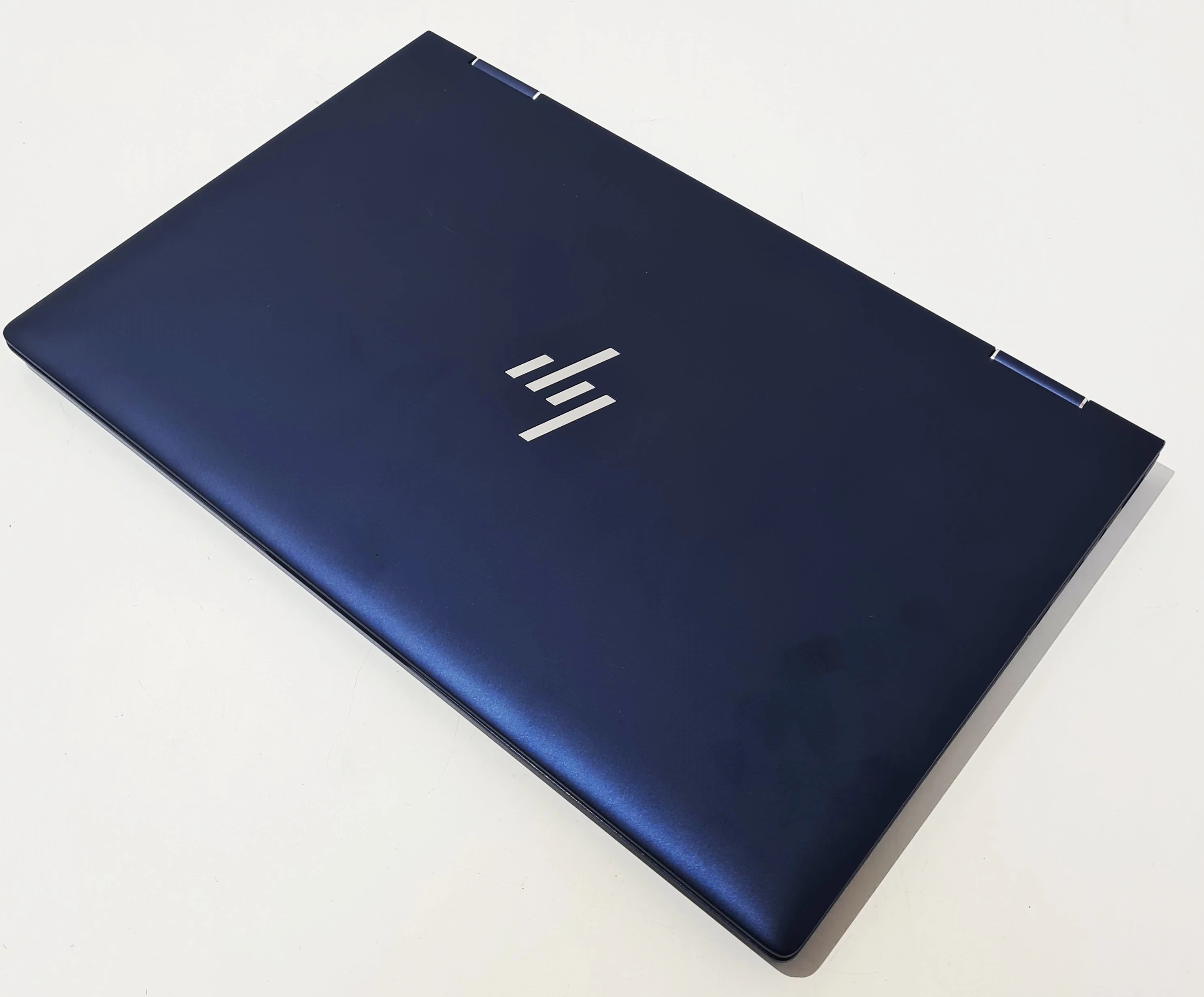 laptop-hp-elite-dragonfly-i516-gb-ram256-gb-ssd-pojemnosc-dysku-512