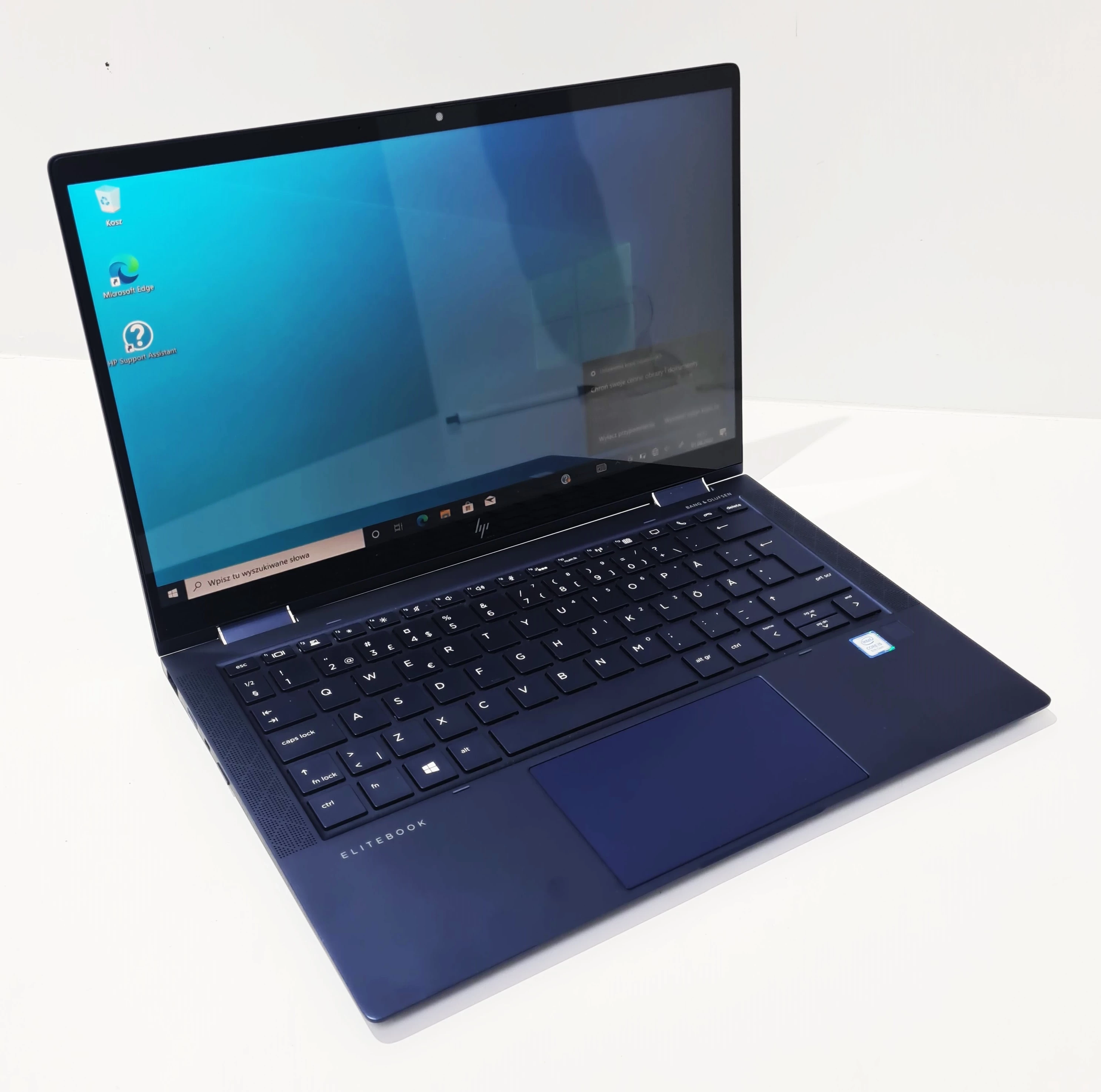 laptop-hp-elite-dragonfly-i516-gb-ram256-gb-ssd-przekatna-ekranu-1330