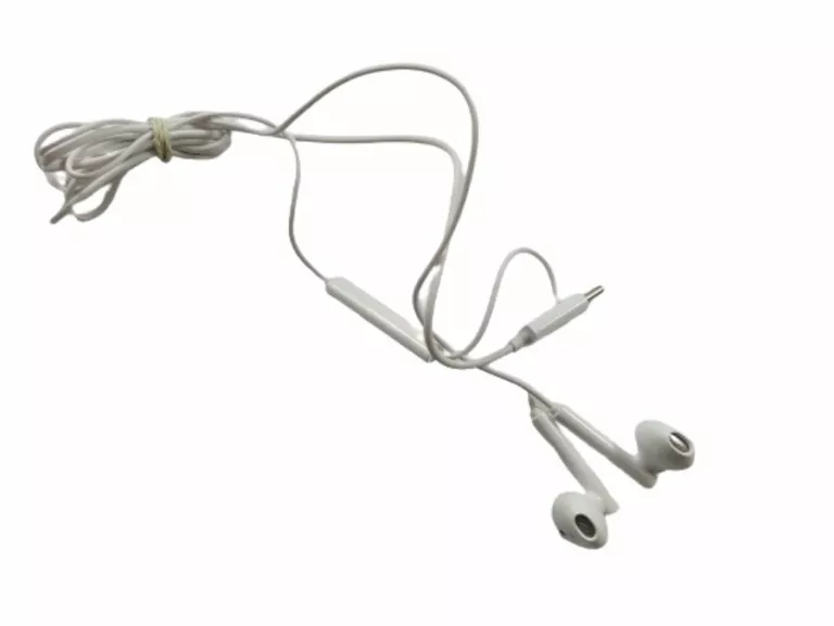 sluchawki-douszne-biale-usb-c-dabrowskiego-149-poznan-ska-x