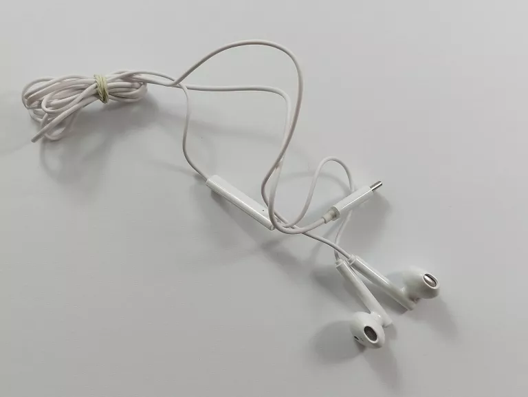 sluchawki-douszne-biale-usb-c-stan-11323-2