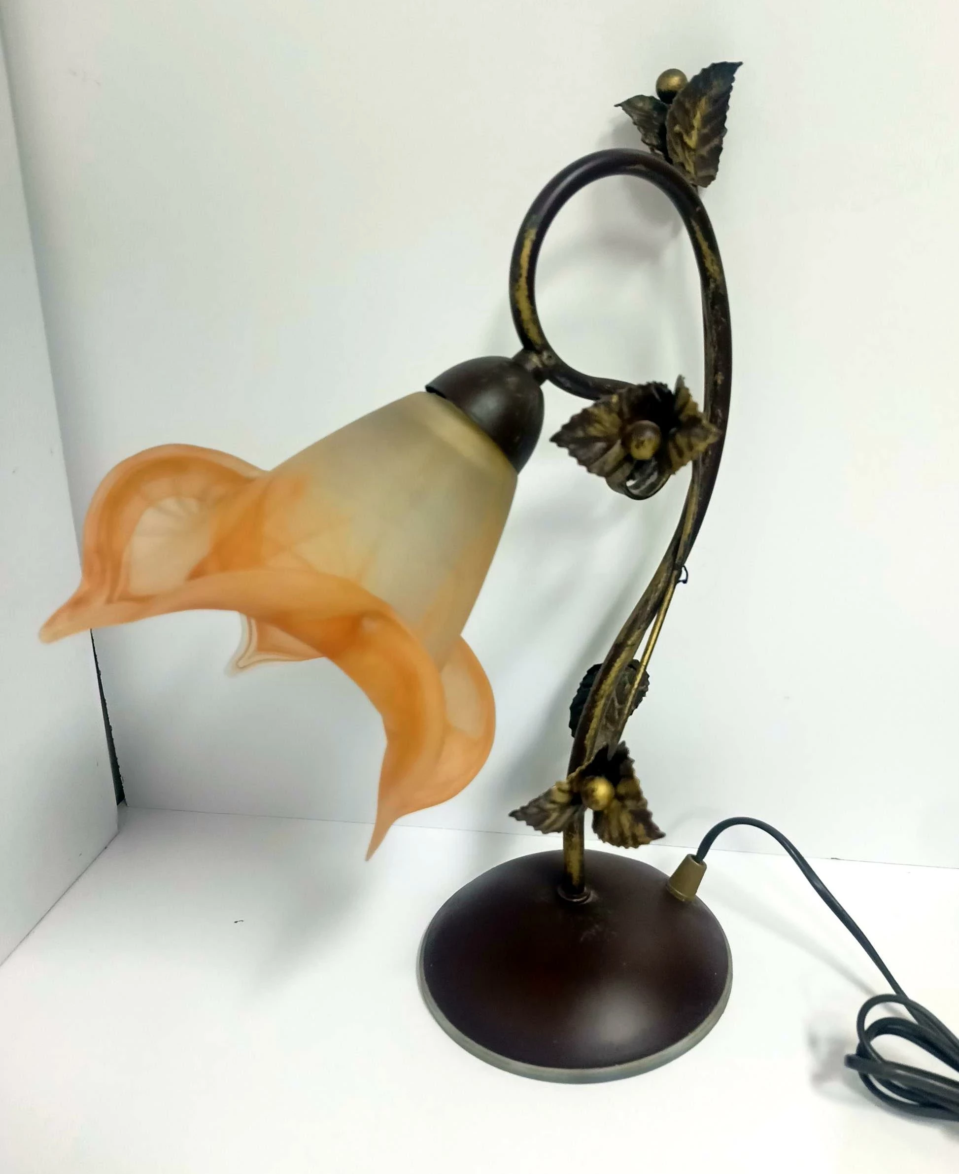 oryginalna-stylowa-lampka-nocna-kwiat-kalwaryjska-37-krakow-kotkiewicz-sj