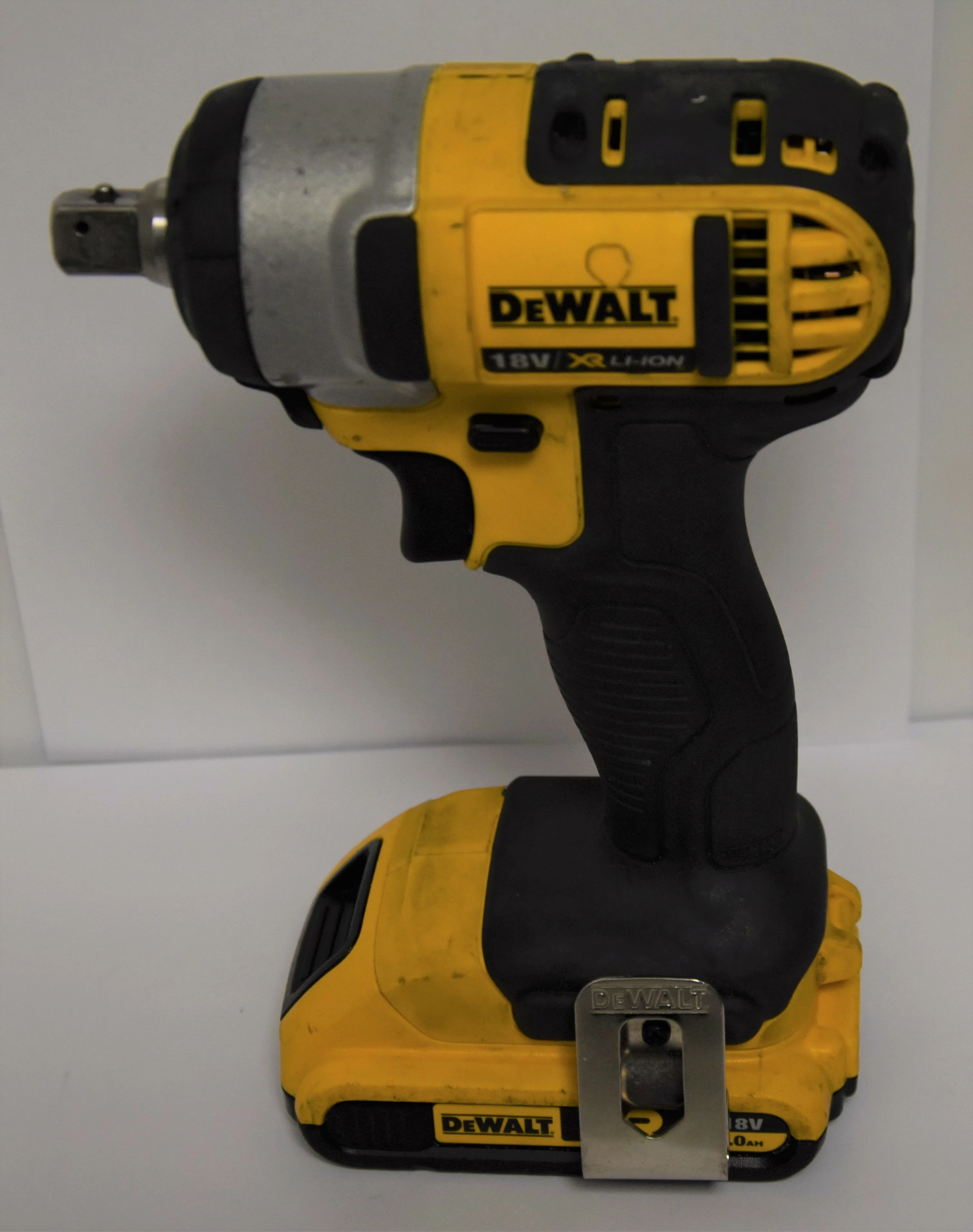 dewalt-dcf880-klucz-udarowy-zakretak-18v-dcb183-hallera-3-wroclaw