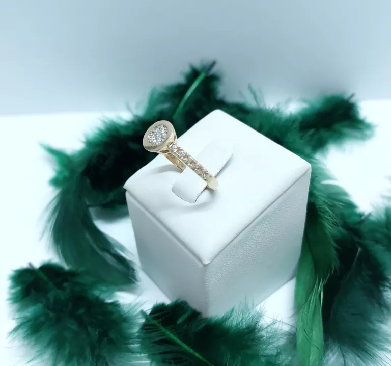 cudowny-zloty-pierscionek-585-cyrkonie-r14-stan-11323-2