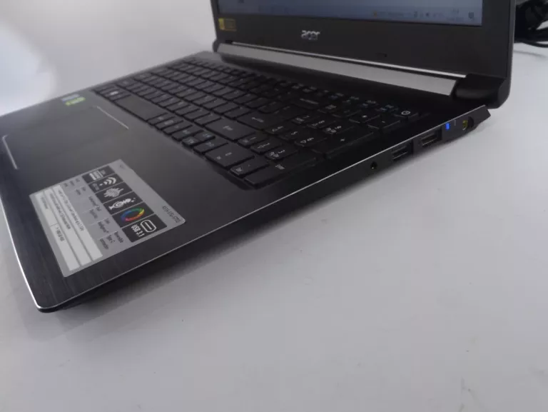 ACER ASPRIRE 5 A515-51G-57TQ I5-7200U 940MX 8GB1T