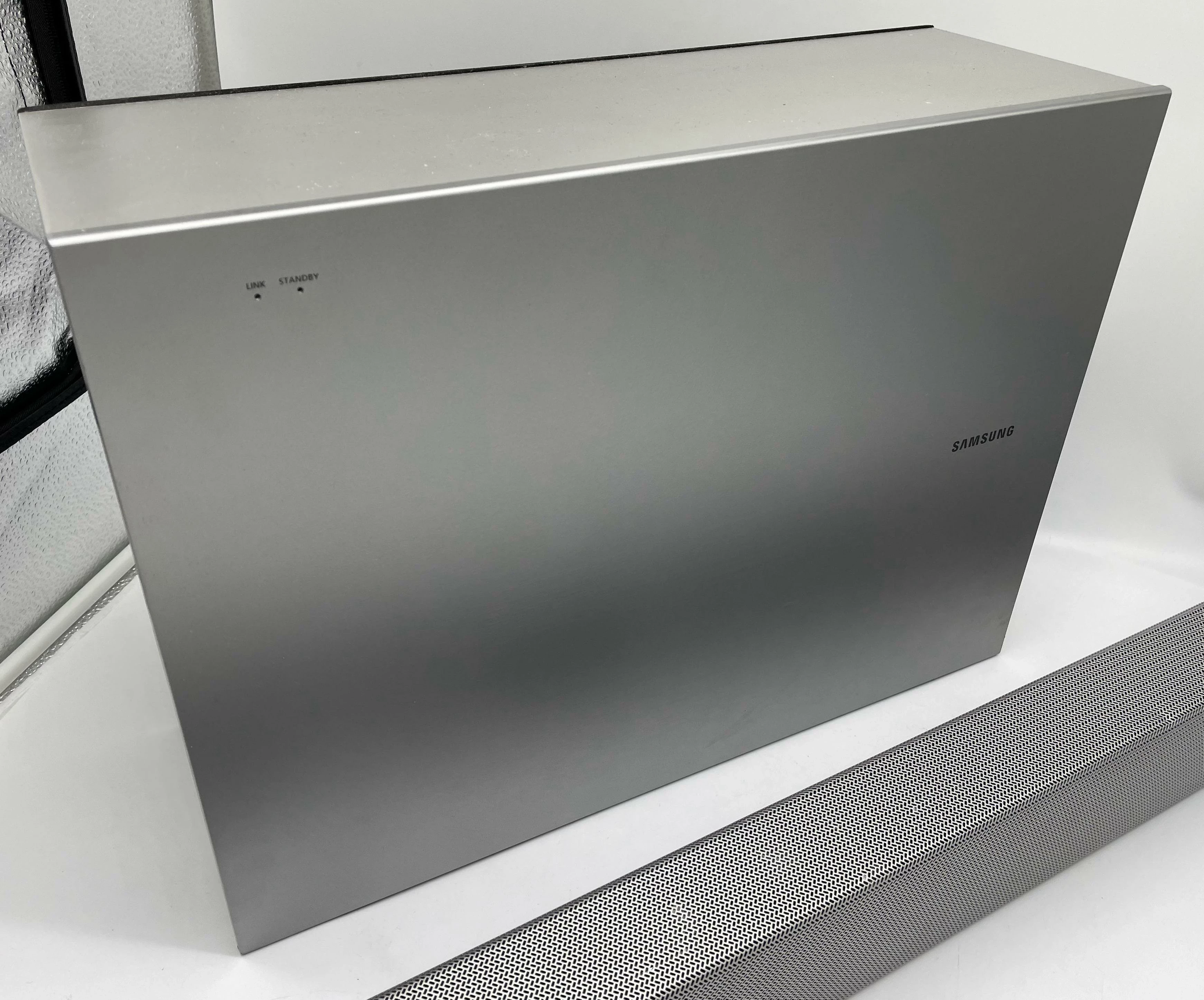 soundbar-samsung-hw-k551-srebrny-stan-uzywany