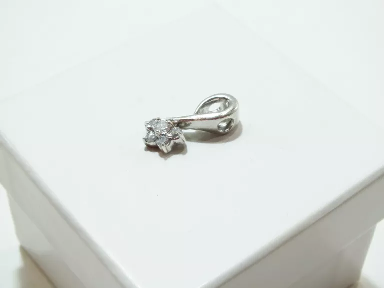 niezwykla-srebrna-zawieszka-277g-stan-powystawowy