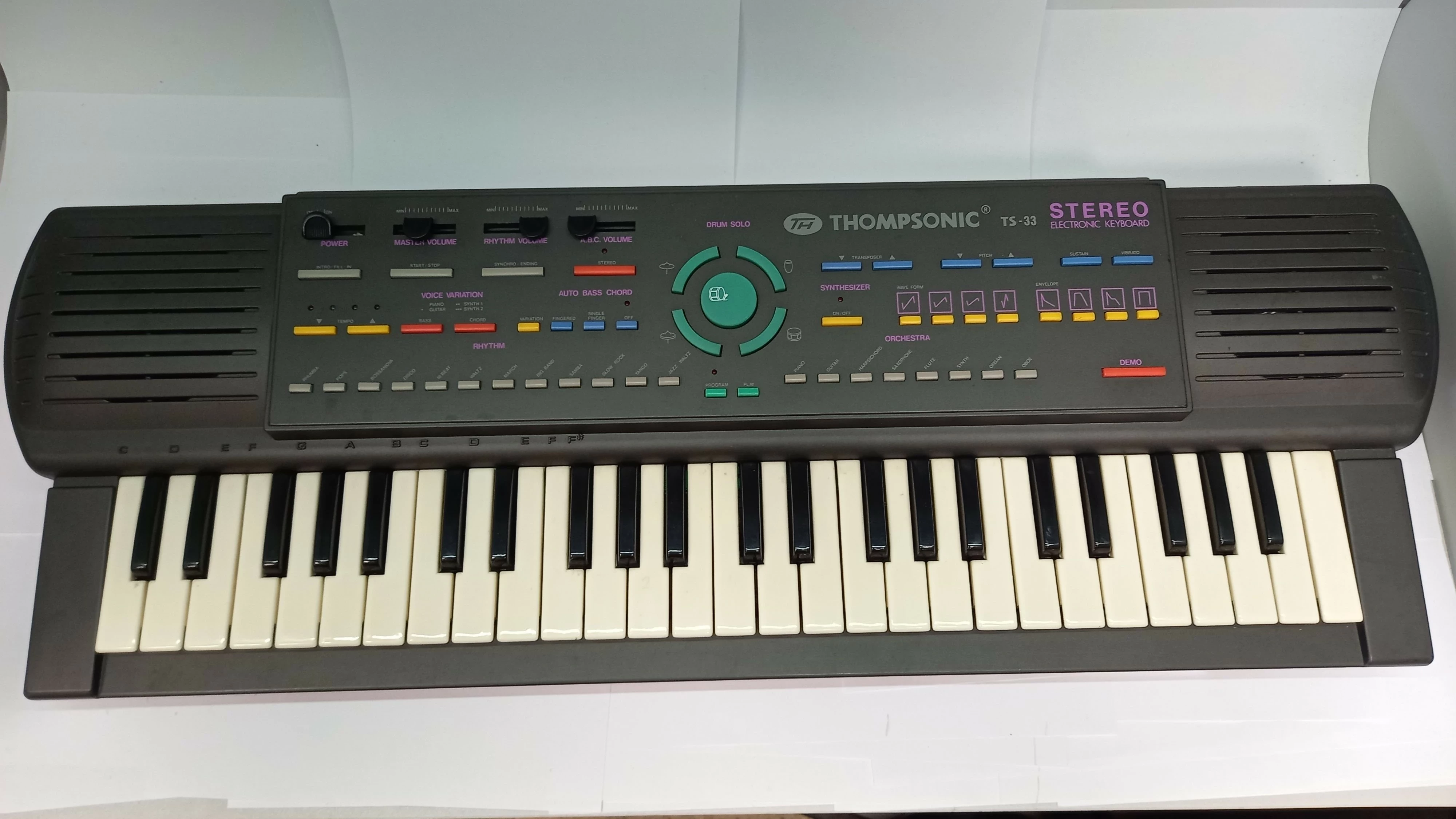 keyboard-thompsonic-ts-33-zobacz-pilsudskiego-7-tarnowskie-gory
