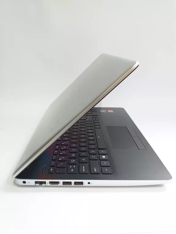 LAPTOP HP 15-DB1025NW