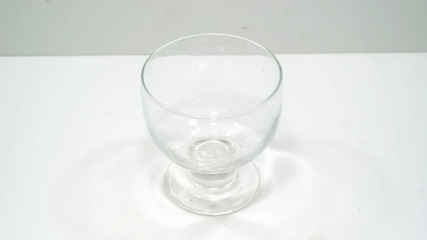 super-pucharek-do-lodow-stan-nie-wymaga-renowacji