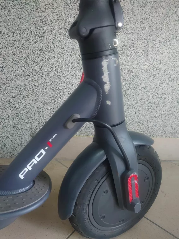 hulajnoga-elektryczna-ducati-pro-1-evo-jak-nowa-ean-gtin-8052679458646