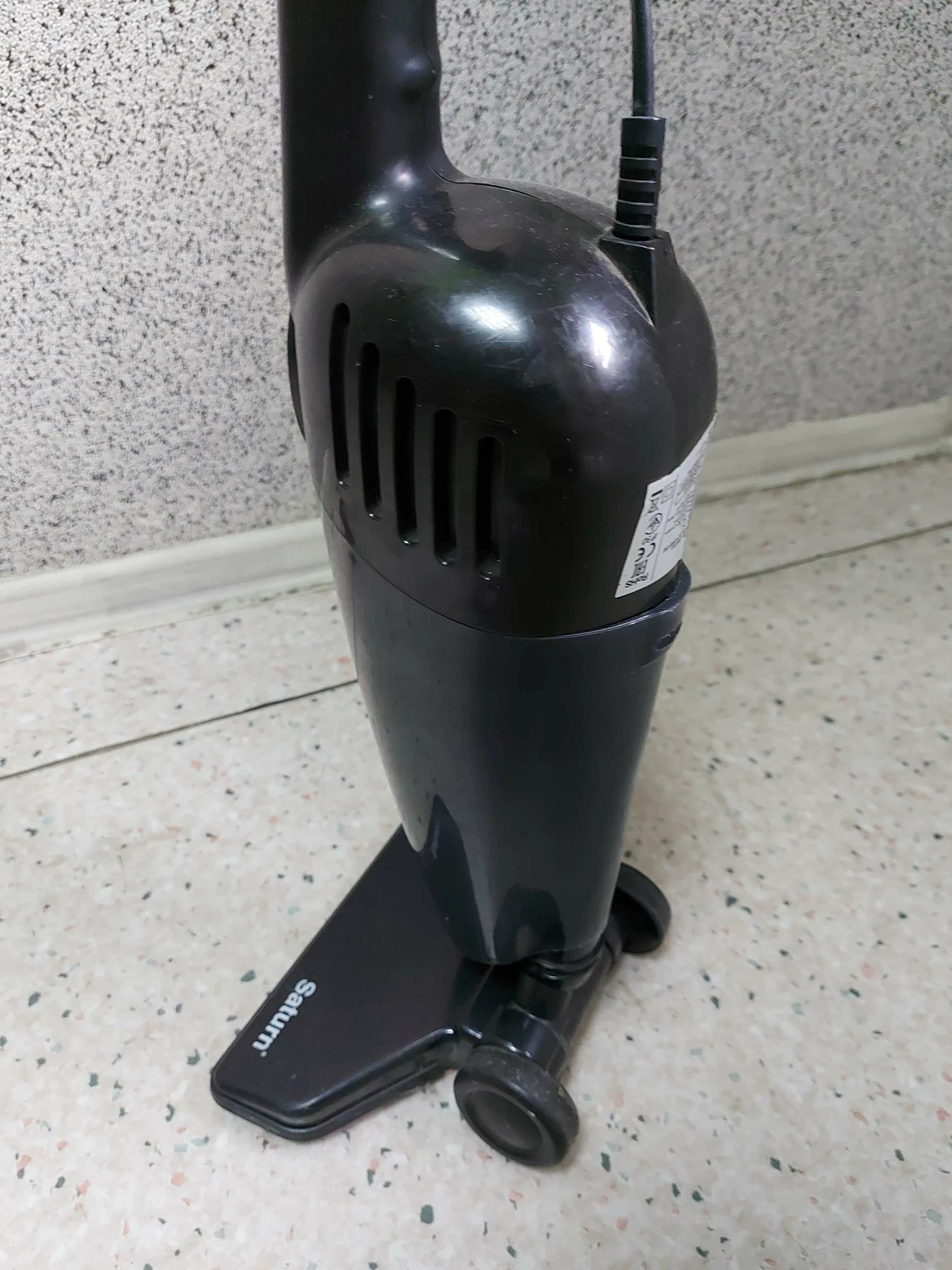 odkurzacz-saturn-600w-kod-producenta-st-vc1299