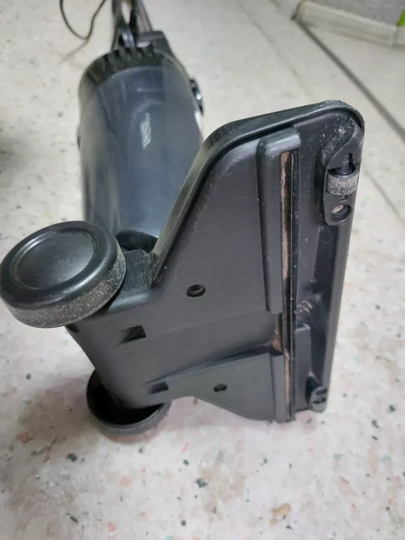 ODKURZACZ SATURN 600W