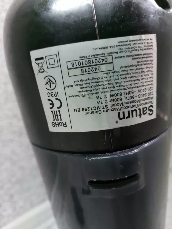 odkurzacz-saturn-600w-zasilanie-sieciowe