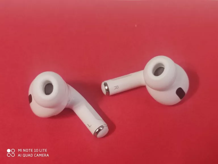 sluchawki-apple-airpods-pro-a2190-uszkodzone-kolor-dominujacy-bialy