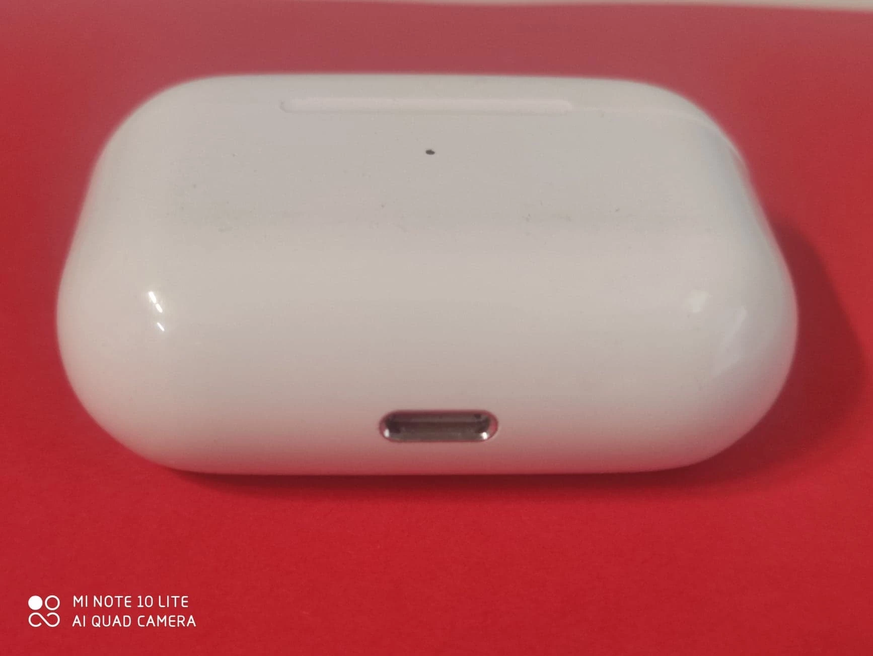 sluchawki-apple-airpods-pro-a2190-uszkodzone-stan-uzywany