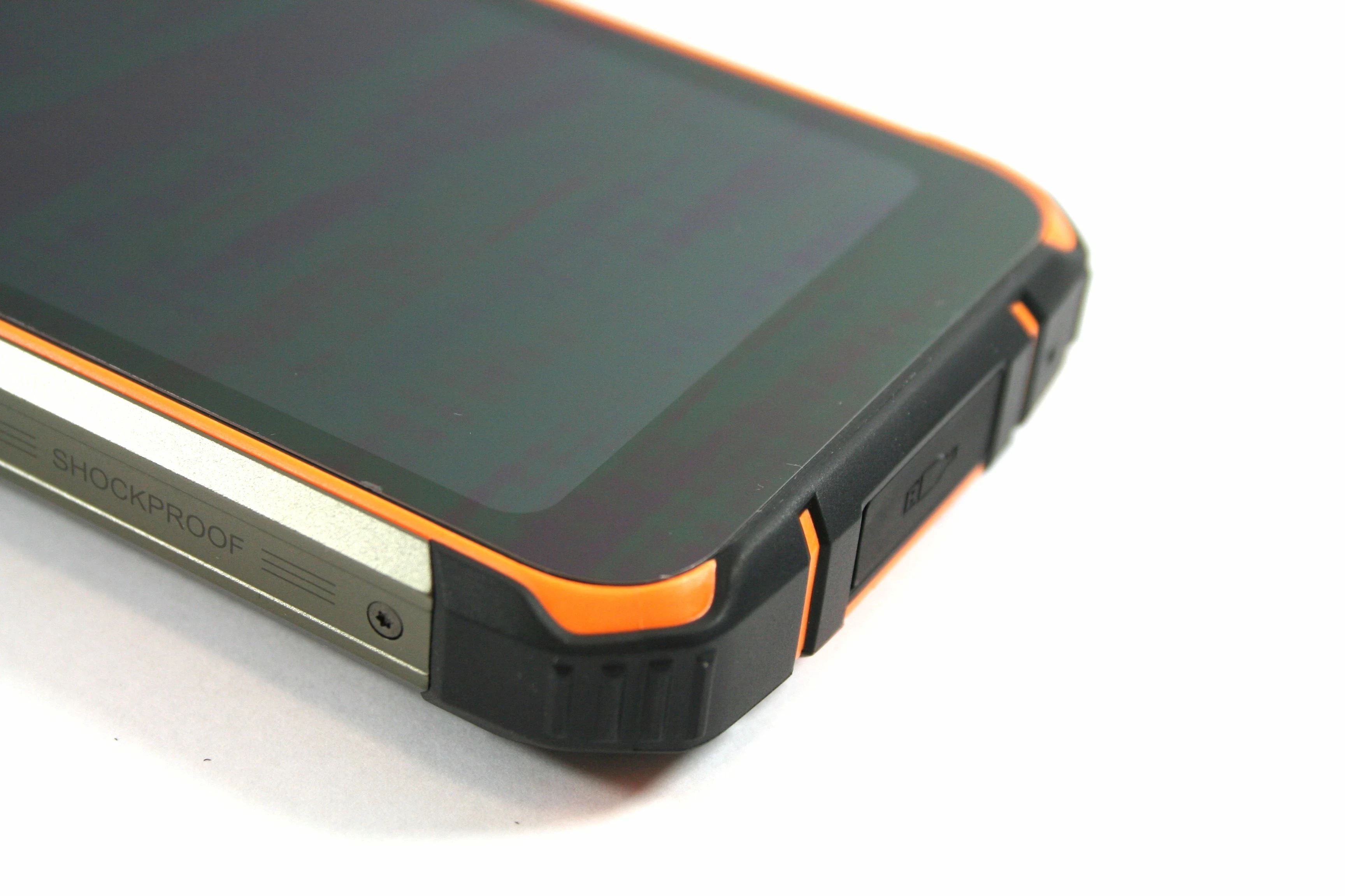 telefon-komorkowy-doogee-s59-pronie-czyta-sim-stan-uszkodzony