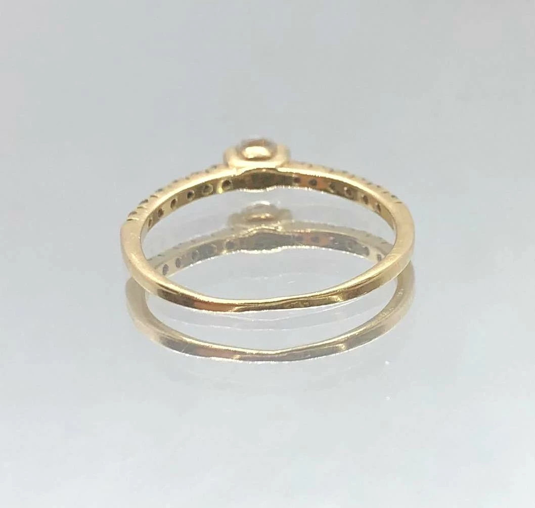 delikatny-zloty-pierscionek-585132gr14-material-zloto