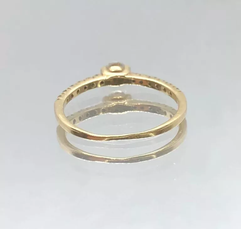 delikatny-zloty-pierscionek-585132gr14-material-zloto