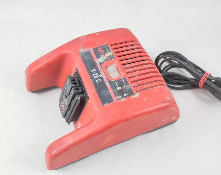 MŁOTOWIERTARKA MILWAUKEE V28HX HD 3.0AH 28V AKU