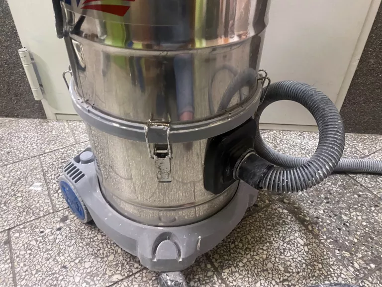 odkurzacz-przemyslowy-dedra-6602-orurowanie-kod-producenta-ded6602