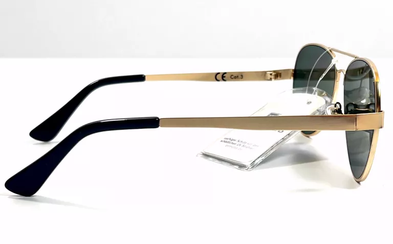 OKULARY PRZECIWSŁONECZNE BASEFIELD 140.004.2