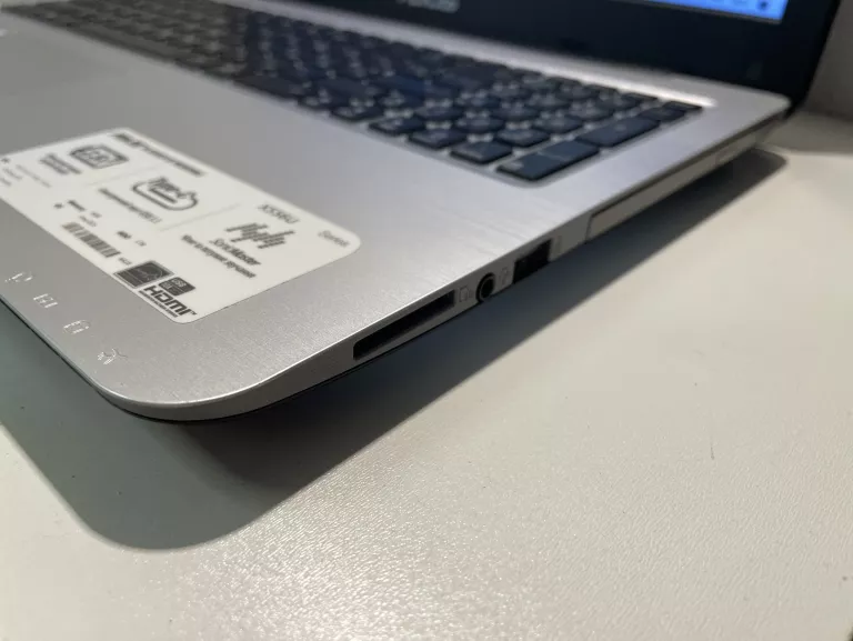 LAPTOP ASUS X556U INTEL I3-7100U 6GB 1TB