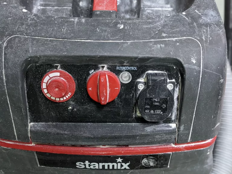 ODKURZACZ PRZEMYSŁOWY STARMIX ARDL-1425 + RURY