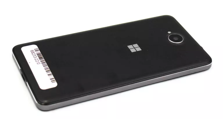 TELEFON NOKIA LUMIA 650 1 GB / 16 GB NIE CZYTA SI