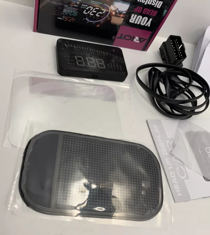PROJEKTOR HUD OBD 2 WYŚWIETLACZ LCD NA SZYBĘ AUTA