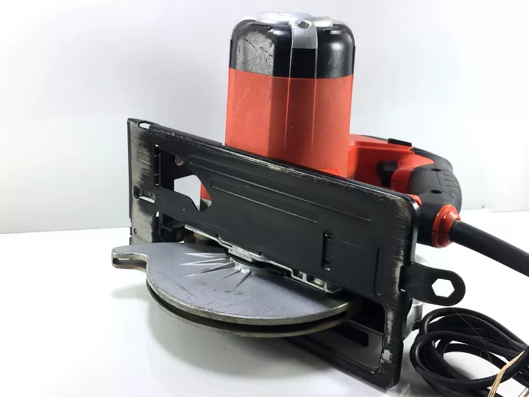 PILARKA TARCZOWA BLACK DECKER KS1500L 1500W 190MM
