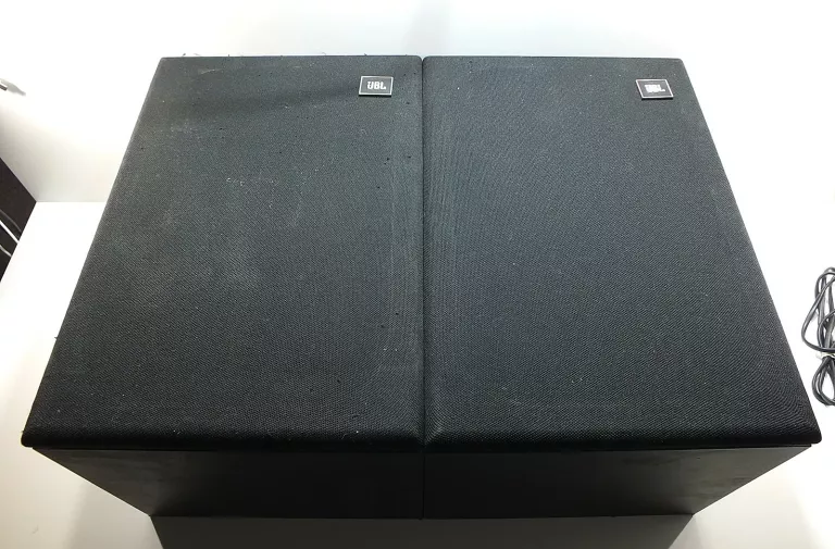 KOLUMNY JBL TLX2