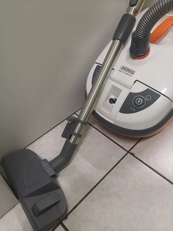 ODKURZACZ PIORĄCY THOMAS TWIN AQUAWASH PET