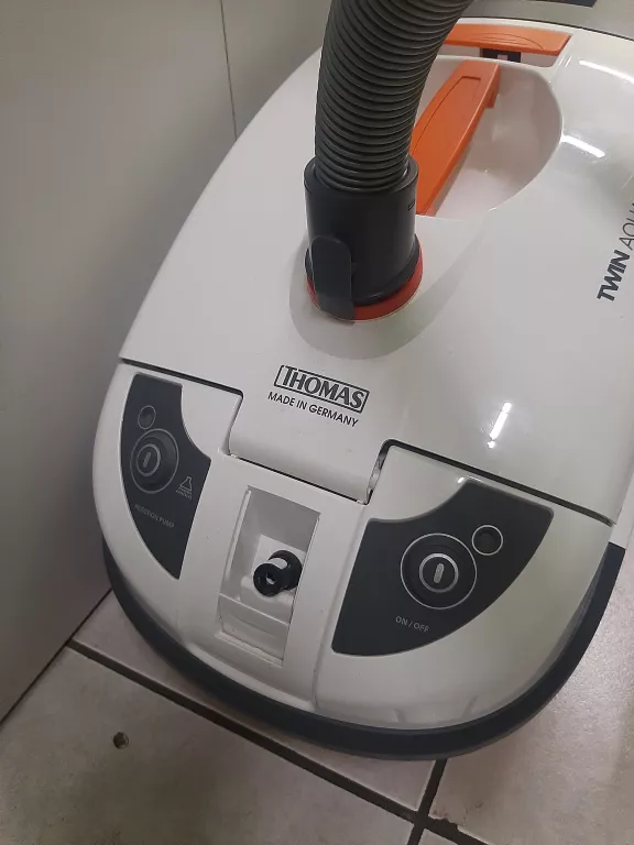 ODKURZACZ PIORĄCY THOMAS TWIN AQUAWASH PET