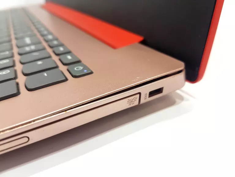 LAPTOP LENOVO IDEAPAD 330-15IGM 250 GB DYSK 4GB