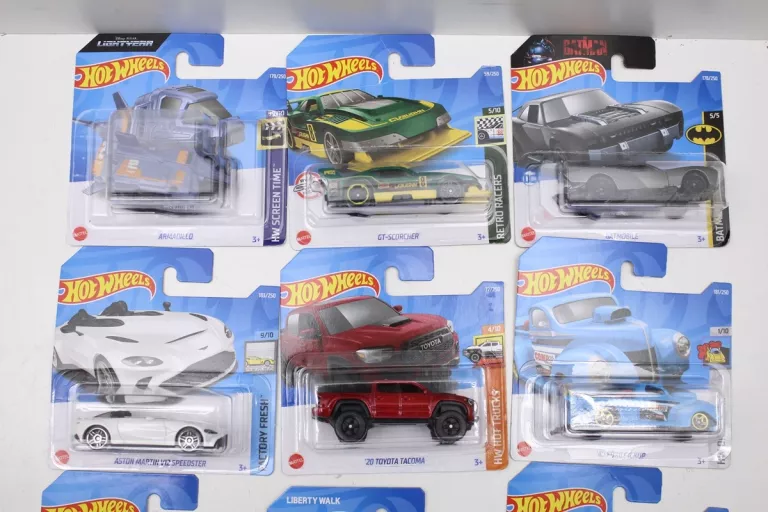 ZESTAW RESORAKÓW HOT WHEELS 12 SZTUK