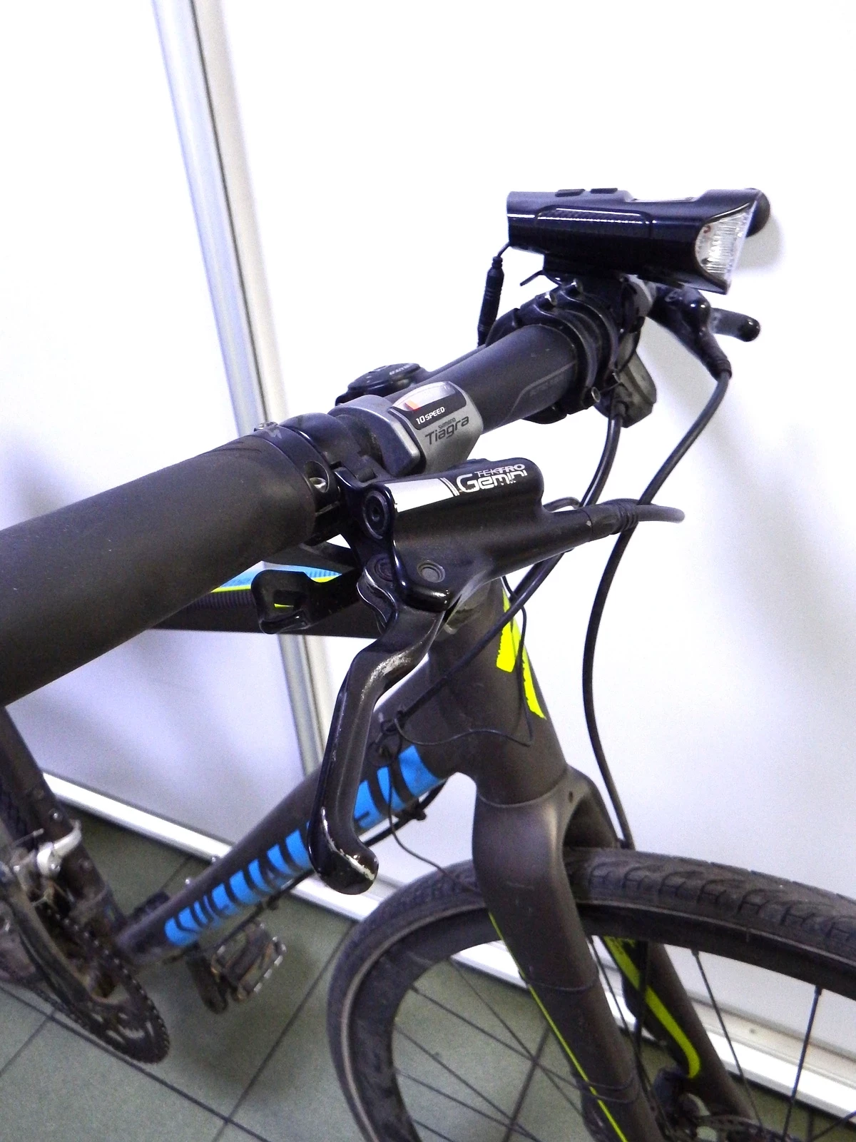 rower-fitness-specialized-comp-sirrus-rozmiar-kola-28