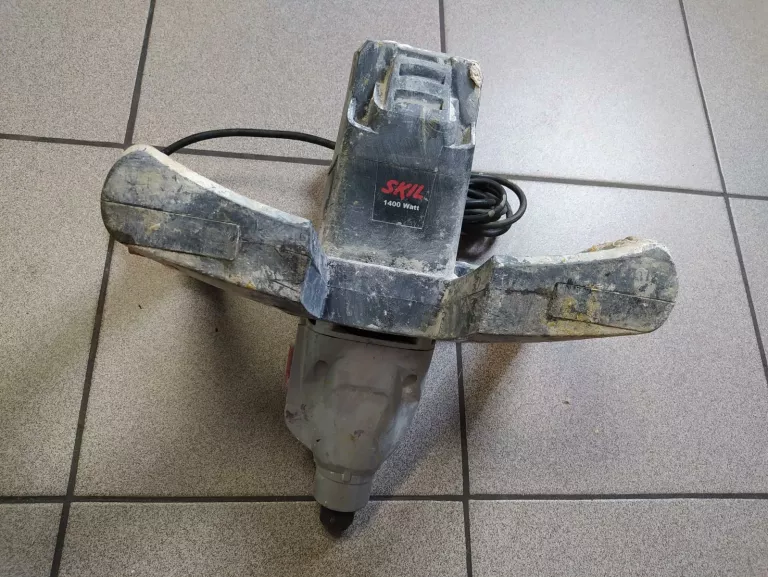 MIESZADŁO SKIL 1400W + MIESZALNIK