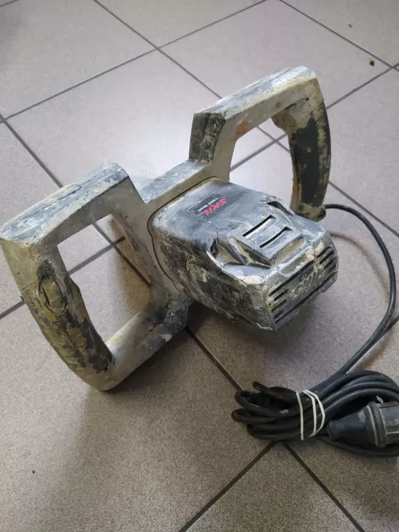 MIESZADŁO SKIL 1400W + MIESZALNIK