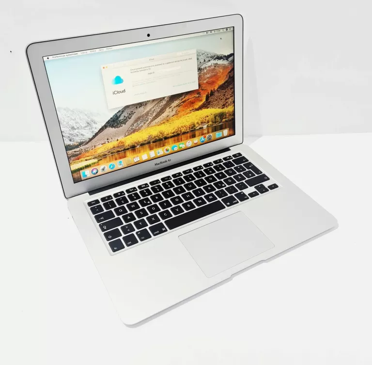 LAPTOP APPLE MACBOOK AIR 2017