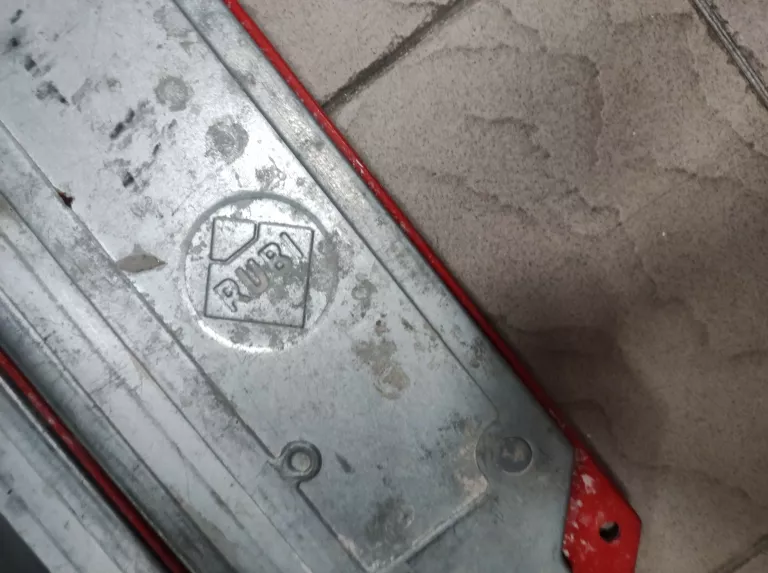 MASZYNA DO CIĘCIA PŁYTEK RUBI TP-93-S