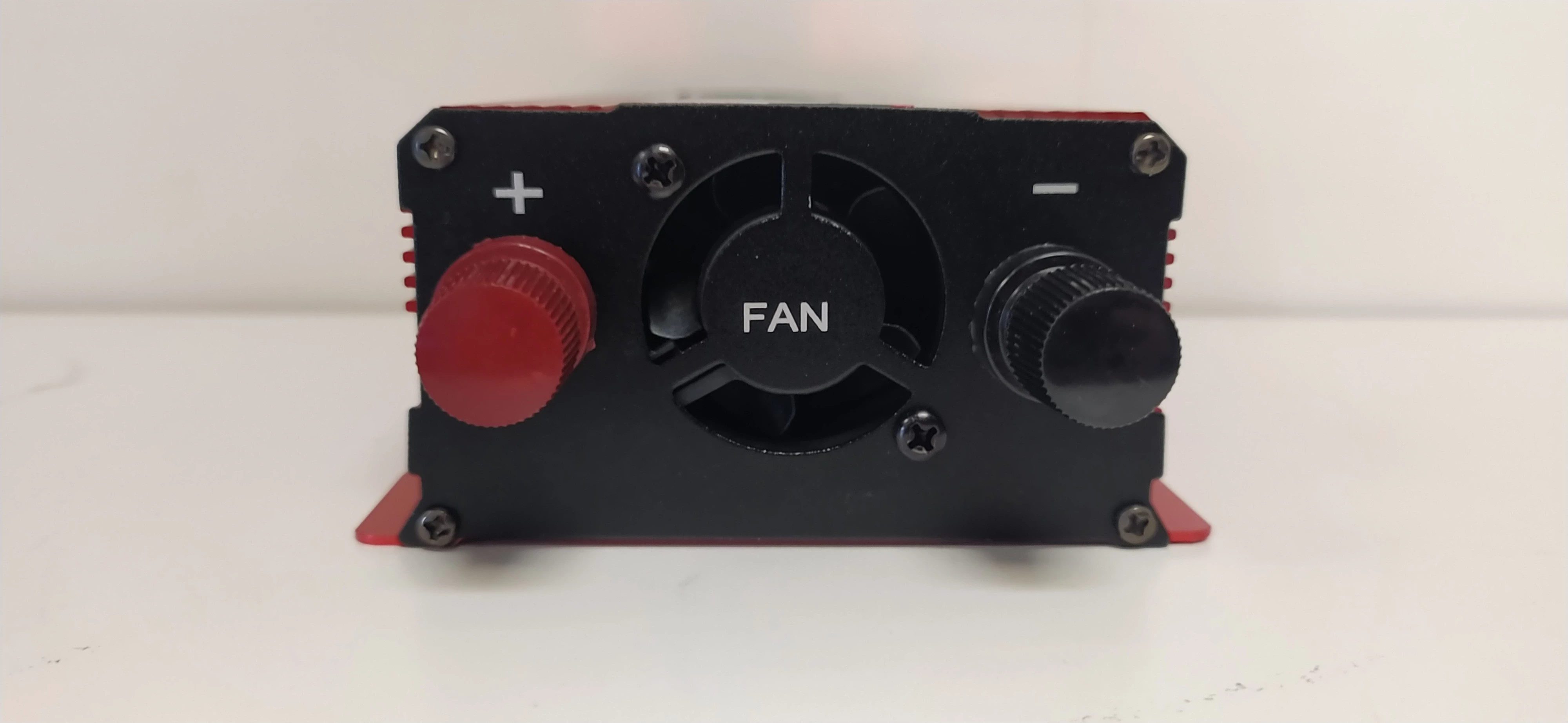 przetwornica-samochodowa-marka-inna