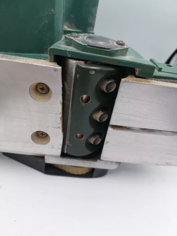 STRUG ELEKTRYCZNY EUROTEK EP-240