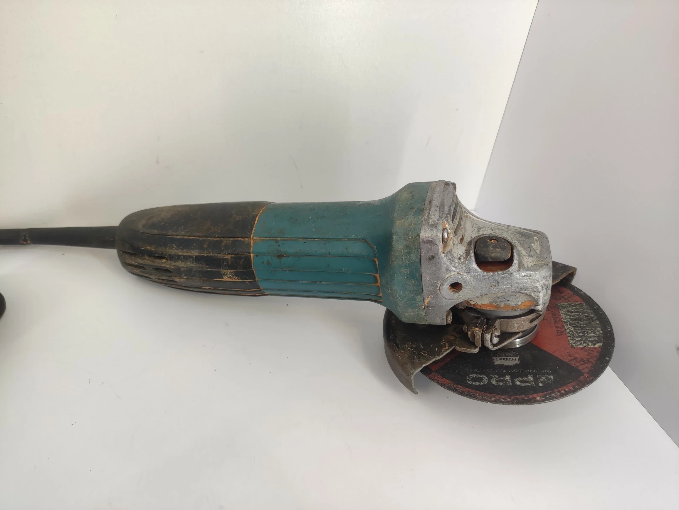 szlifierka-makita-kod-producenta-088381808552