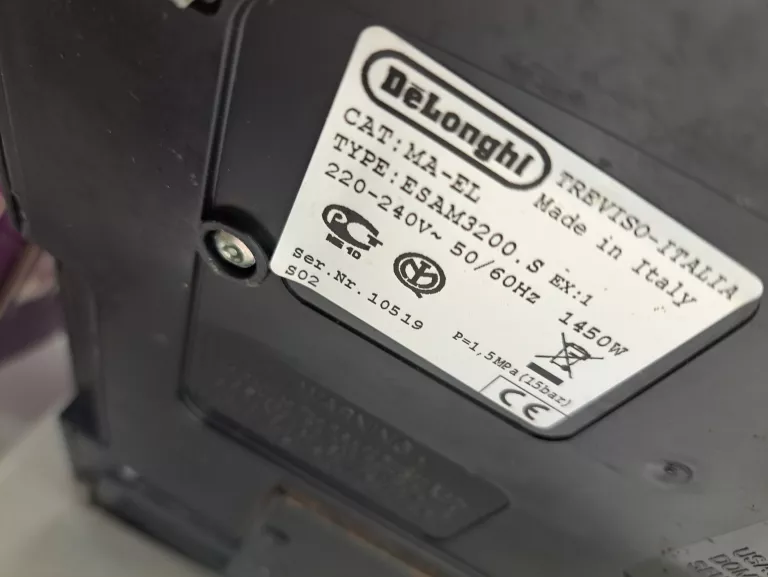 ekspres-cisnieniowy-delonghi-magnifica-esam-3200-kod-producenta-esam-3200-s