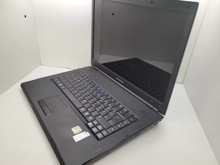 LAPTOP SAMSUNG R70 + ŁAD KLEJONA